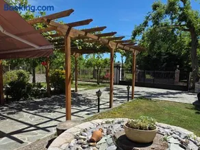 Coral Bungalow - Image 1