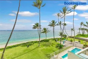 Luxury One-Bedroom Apartment with Ocean View - Image 2