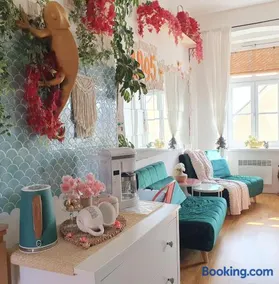 Casa 1895 , Boutique Stay in a Historic Townhouse near the Beer Fountain - Image 2