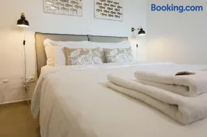Bay View Villas - Image 2