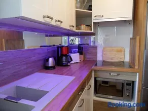 Grand Studio neuf face port et plage, parking privé - Image 2