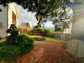 Hobart Heritage Home - Close to CBD & Airport - Image 5