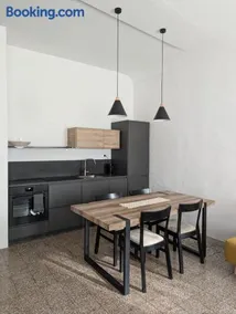 sleep in urbania - Image 1