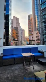 Huge Studio and Rooftop in Central - Image 2