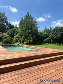 Le Cottage - Image 2