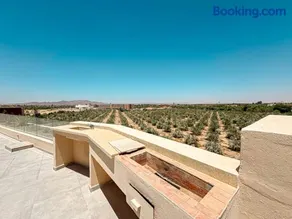 Villa LEONARDO Piscine & Rooftop Terrase - Image 2