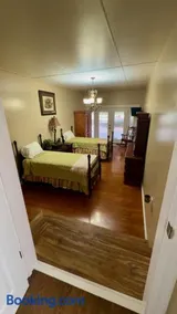 The Pecan House - Image 1