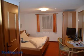Gasthof "Zur Gemütlichkeit" - Image 3