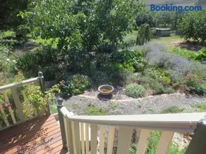 Walnut Cottage via Leongatha - Image 4