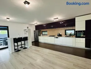 Luxury 3 Bedroom Pool Villa - Image 3