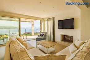 Villa Regina, with superb views - Image 3