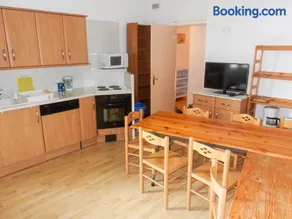 Appartement spacieux à Allevard - 68 m² avec vue montagne - Image 1