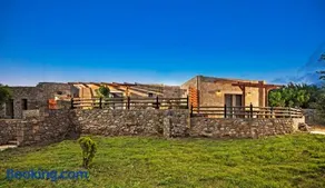Petrakis Cretan Homes - Image 1