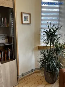 J&K Apartments - Image 2