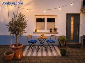 Mint & Meadow - modernes Landappartement - Image 3