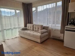 Villa Nikol Apartment #4 - Image 2