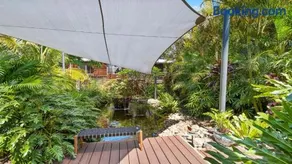 Beachside Oasis Pearl Beach - Image 1