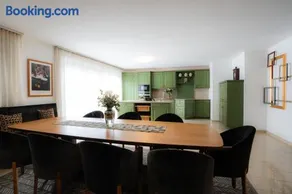 Edelmanns Villa Cara Suites - Image 2