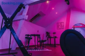 Love Room - La Villa Monroe - Un écrin de volupté épicée - Image 1