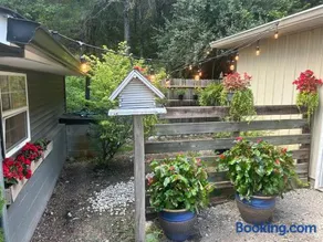 Cedar Valley Cottage Ideal Location Pet friendly Get Away - Image 4