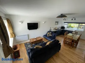 Sompting Village - Close to sea and South Downs - Image 3