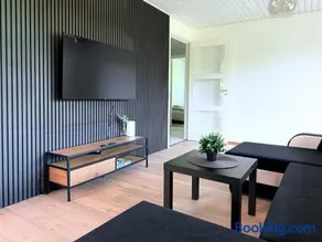 Family HOUSE - Image 4