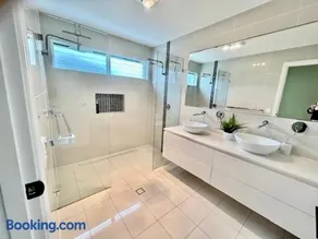 Guest home in Margate, close to the beach - Image 4