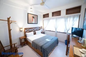 Cottage 2010 - Image 2