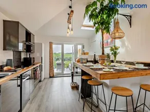 2 Bed in Barnstaple oc-94038 - Image 3