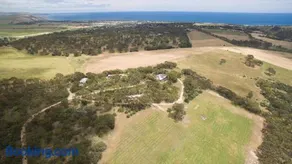 Allusion Farmstay and Vineyard Units - Image 1
