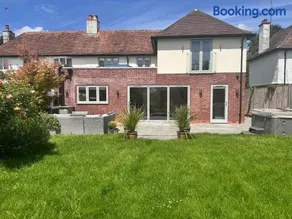 The Stoke Retreat - Image 2