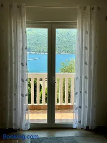Marina Vista - Image 4