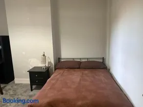 1 Bed Flat Northumberland Heath - Image 2