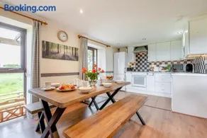 3 Bed in Stibb oc-s30912 - Image 2