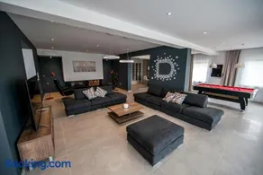Villa D - Image 3