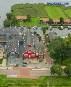 Landzicht Vakantiehuis aan de Fluessen - Image 1