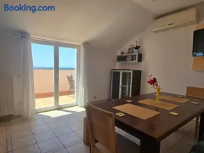 Penthouse Sea View Novalja Center - Image 3