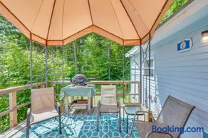 Ashland Home w/ Deck - Blueberry Overlook - Image 2