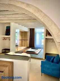 Isabella di Castiglia Apartments - Image 5