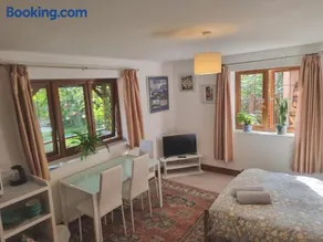 Sunnyside - Image 1
