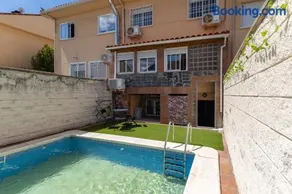 Semi-detached Hse - Image 1