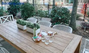 Carindale, 10,19 Dowling Street - Ground floor unit close to pool and tennis court, Wi-Fi, foxtel, linen and bed making supplied - Image 1