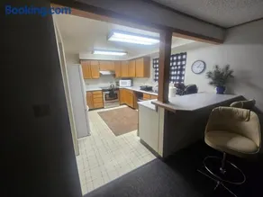 Downtown Aurora house #1 - Image 3
