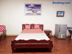 Minine Guesthouse - Image 2
