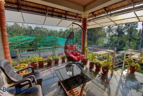 Srinikethana Home Stay with Swimming Pool - Image 4