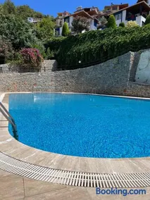 Turkish riviera sea view detached villa - Image 2