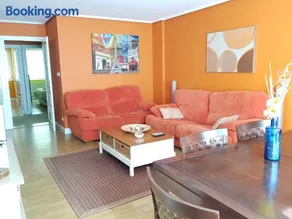 Mundaka Beach flat parking privado - Image 3