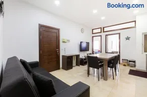 PC3- Centrally Located Apt-Close to University - Image 1
