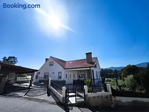 PESO RIVER HOUSE - Image 1