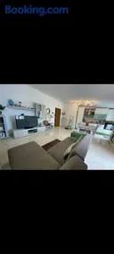 Casa da Rizz - Image 3